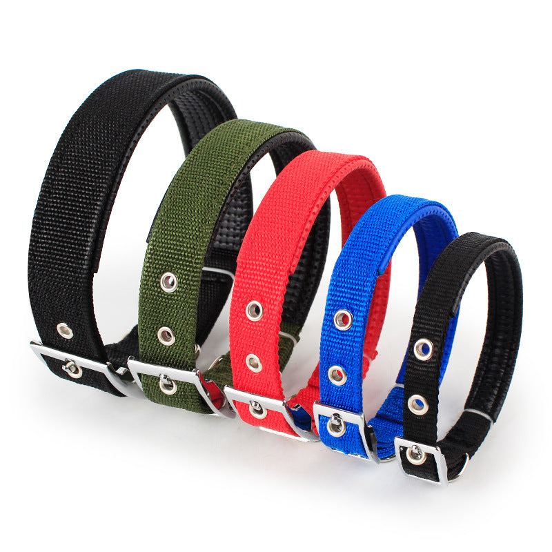 BELLO - Slitstarkt Hundhalsband med Metallspänne. 4x60 cm längd bekväm justerbar nylonrem hundhalsband för små och stora husdjur hundar halsband 4 färger röd/blå/svart/grön